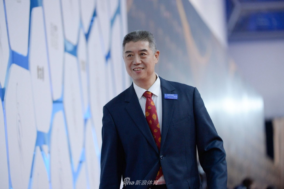 徐济成担任CBA公司董事长 姚明不再兼任